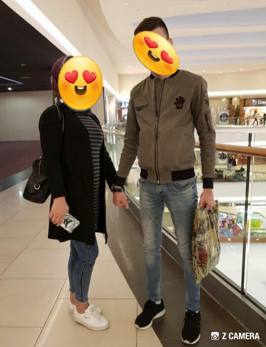 Selamlar 1 yıllık evli çiftiz dostum arkadaşlık için burdayız tanışmak isteriz takip edin çiftler