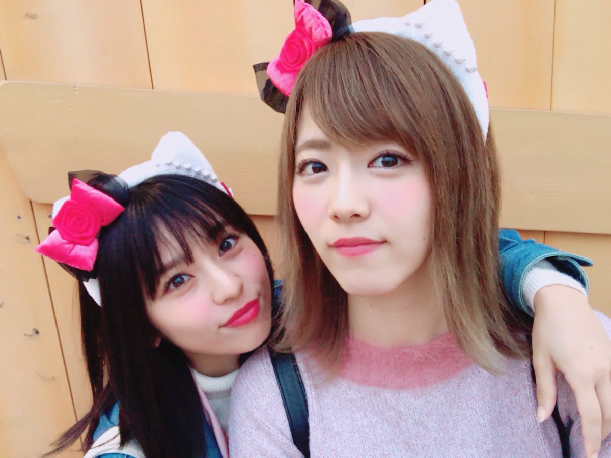 森田 彩花 Twitterissa 今日のblog T Co Lnlanr9xbs Commentお願いします お久しぶりにりなてぃんday お揃いのカチューシャ 大好きなキティーちゃんになれました 笑 Usj ホラーナイト りなてぃん T