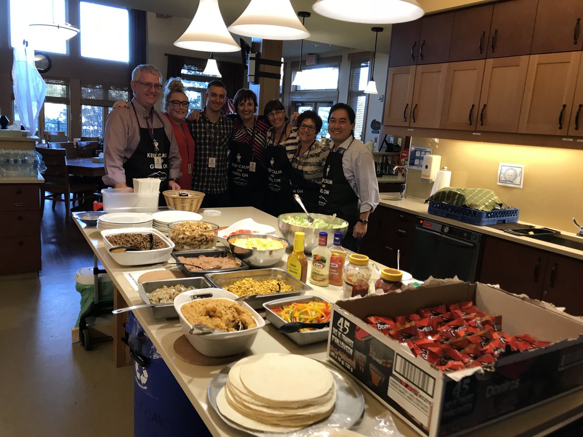 PeaceHillsIns's tweet photo. Some of our #yyc staff were cooking up a storm at Ronald McDonald House yesterday! https://t.co/4ZXmrfAKmi