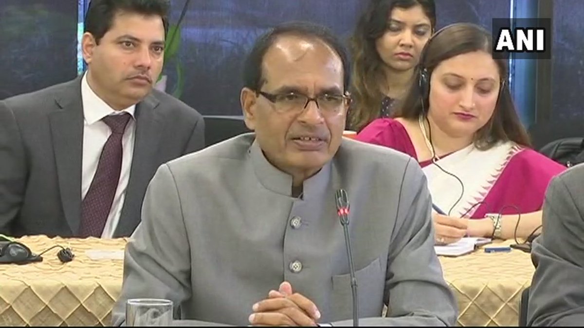 ANI's tweet photo. When I got down at Washington Airport &amp; travelled on roads, I felt roads in MP are better than US: Madhya Pradesh CM in Washington DC https://t.co/saMTLqKDqT