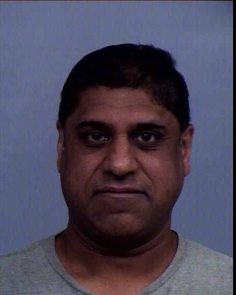 creepingsharia's tweet photo. Nebraska: Muslim doctor who illegally distributed painkillers wants sharia compliant jail https://t.co/R34crA1nRz https://t.co/hhM9HjKnjL