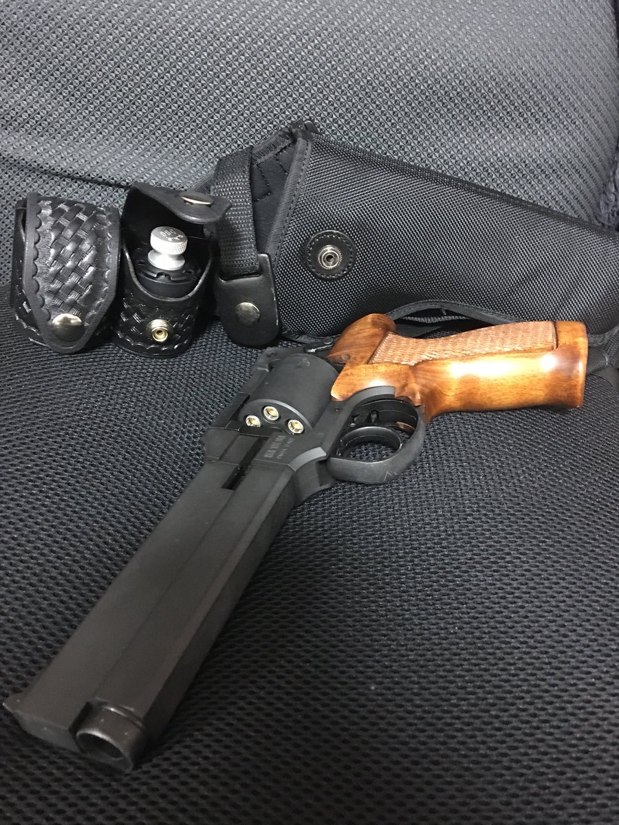 爆dan スナイパーライフルに始まりリボルバー 二丁拳銃とやってみて 1年かけてその全てのロマンを同時にはできない現実を受け入れました そして私はリボルバーを諦めます 所持していると装備しちゃうので勇気を出して売ります マテバ カート スピロ