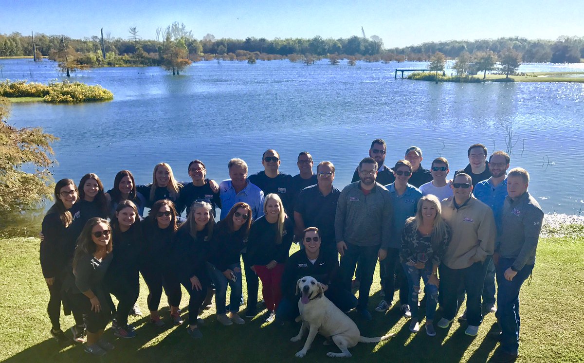 walk_ons's tweet photo. Company retreat because we're planning awesome stuff for y'all and Walk-On's in 2018 #everyoneneedsalittleplayingtime #includingus https://t.co/L9IDwcr9Pt