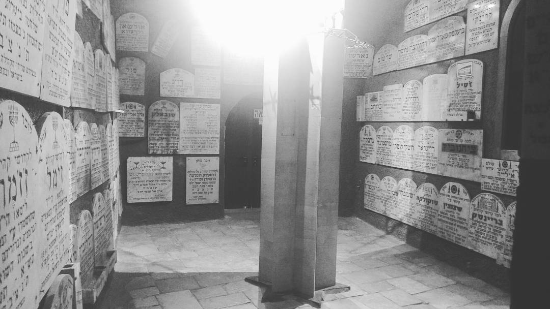 waymoreisrael's tweet image. Way More Israel! Tour at the Chamber of Holocaust museum and at the Kotel Tunnels! #internshipsinisrael #israelexperiance #masaprogram