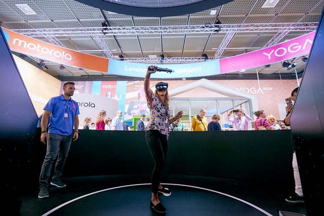 ZEGGA2's tweet photo. La parole aux fans : Star Wars™: Jedi Challenges (IFA 2017) #starwars #jedichallenges #disney https://t.co/a7Iopzcxxh #LenovoChampions https://t.co/BlMrY2eJLp