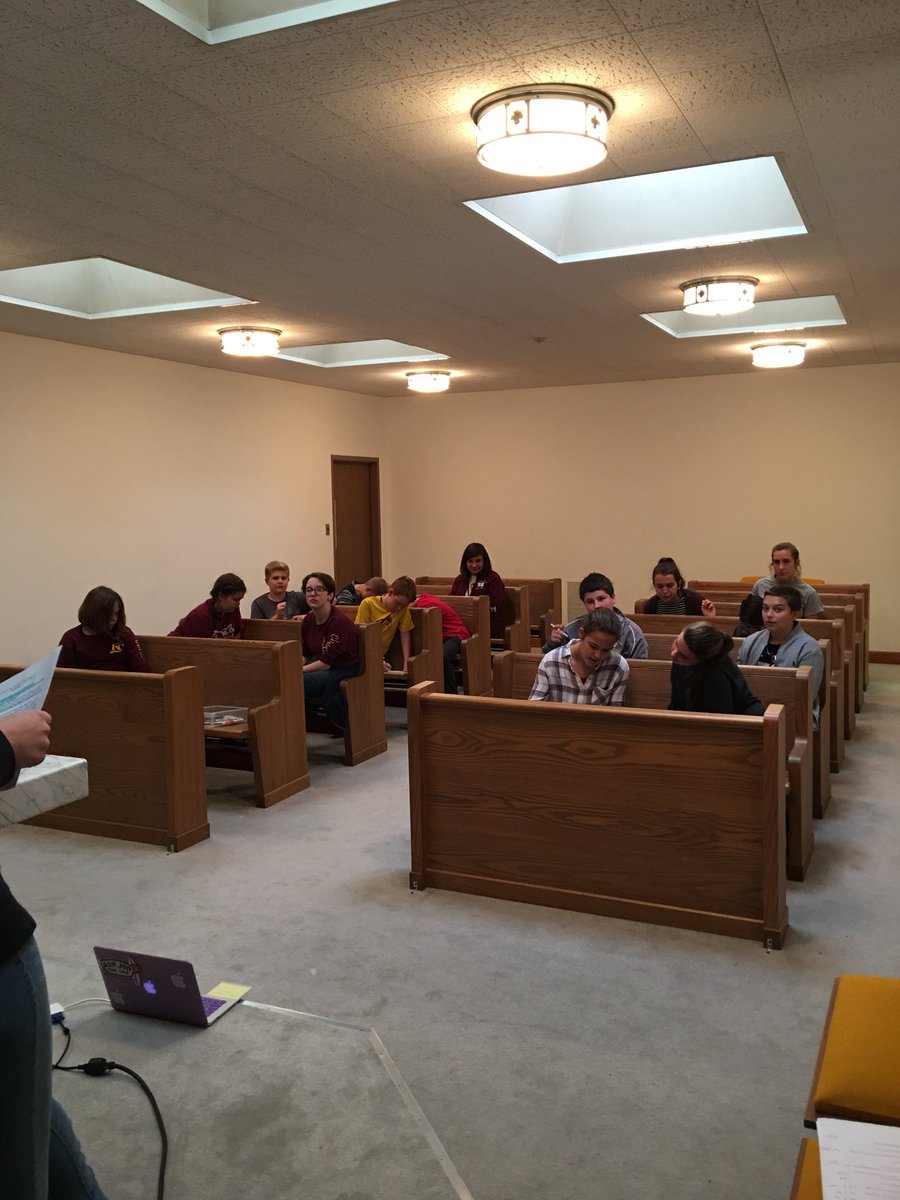 KCFS_CM's tweet photo. 6th Grade Retreat at KCHS today! #refreshrenew https://t.co/to8K3blgnT