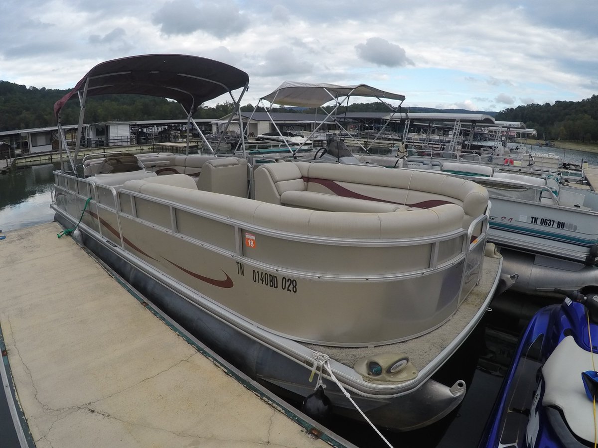 YourNewBoat's tweet photo. NEW LISTING 2011 #Berkshire 250CL #Pontoon for sale on #NorrisLake - $12,250! #boatsforsale #boatsales https://t.co/i7u2QDKZEx