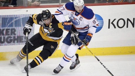 McDavid vs. Crosby: The great debate continues tonight in Pittsburgh cbc.ca/news/canada/ed…