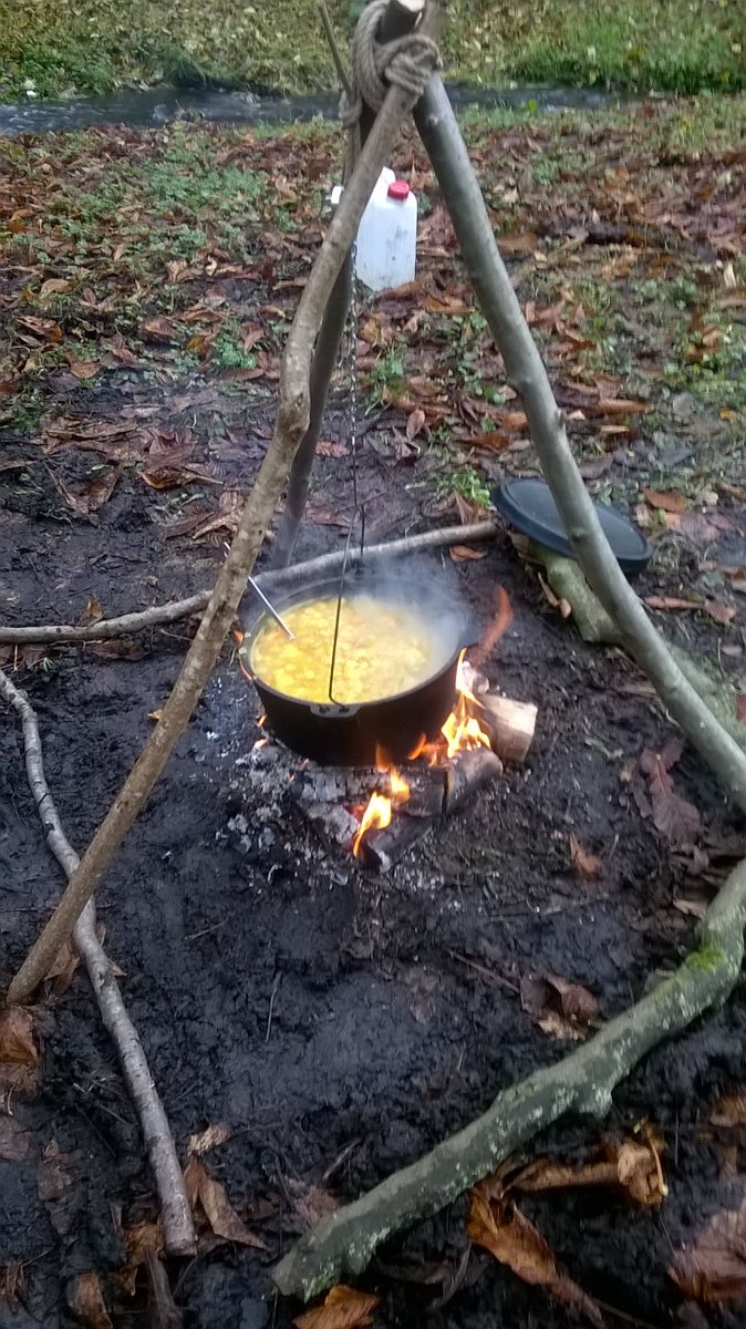 millerprimary's tweet photo. Barney's Base children making delicious pumpkin soup at Castlemilk Stables.#foodforthought https://t.co/gnAuPiJ36Q
