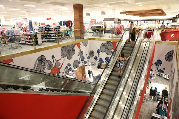 Target News tweet media