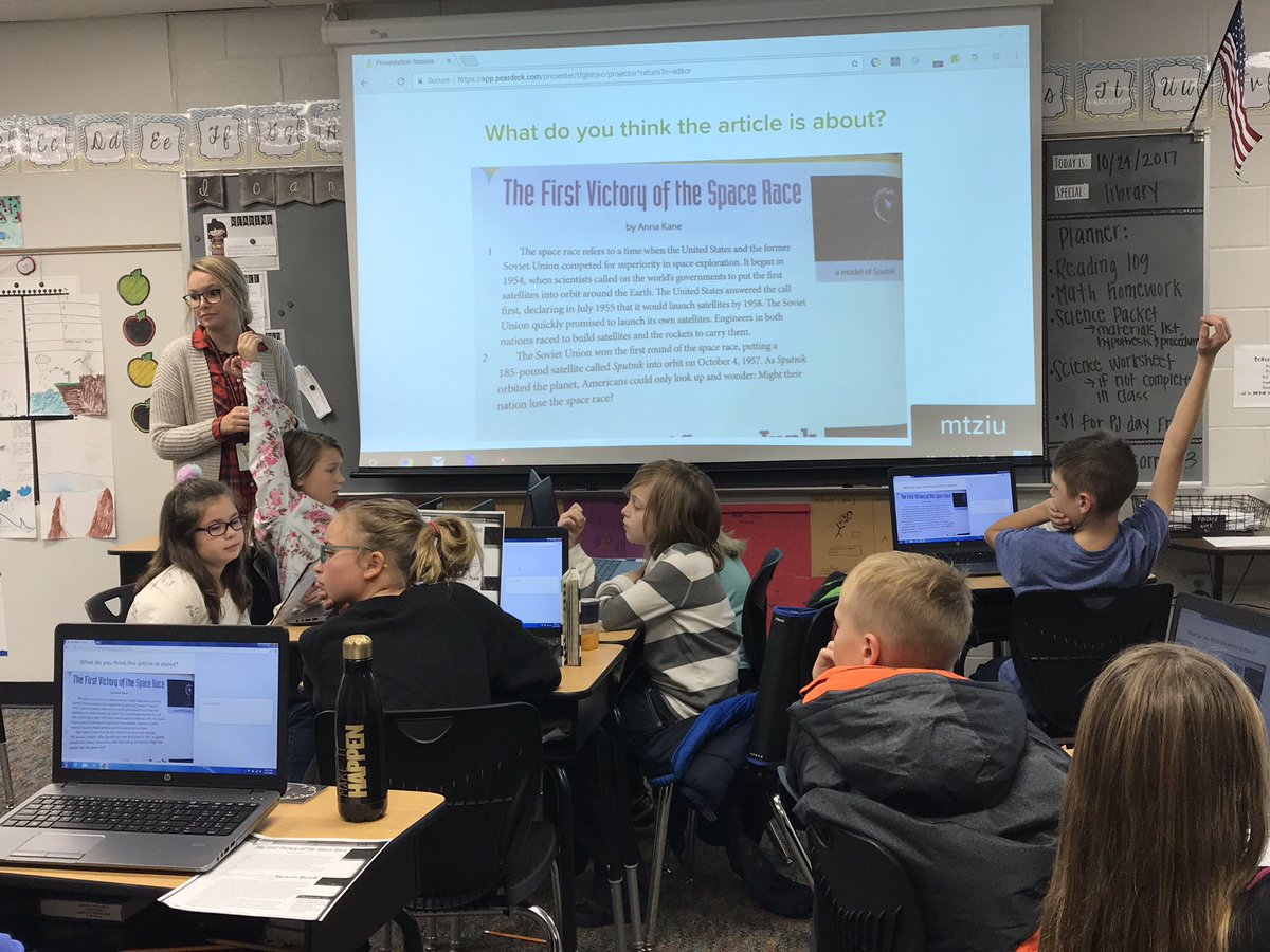 CopelandBrave's tweet photo. #peardeck #ontarget #engagedinreading https://t.co/UPGSa0OMRI