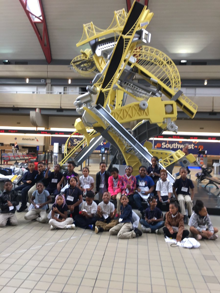 PITairport's tweet photo. 2nd graders from Faison Elementary visit #Arch during our #GettingReadyForTakeoff! https://t.co/OLrnbvSegM