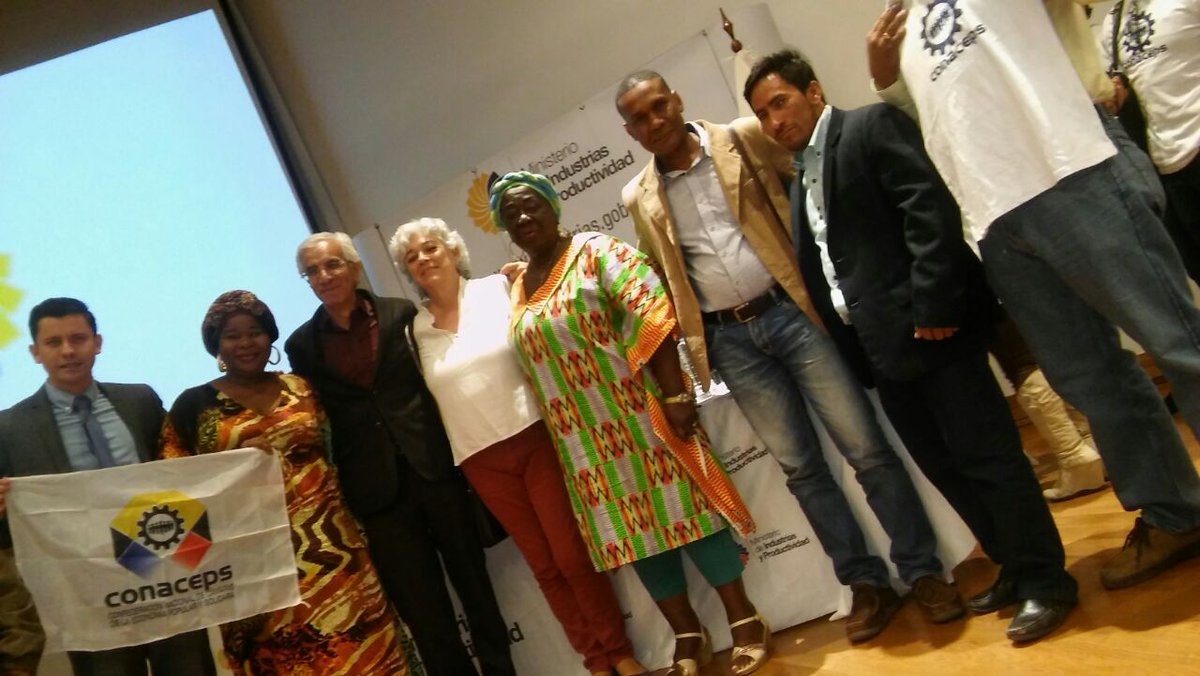 CPEPS2's tweet photo. Compás de las @CamaraDMQ y @CamaraEPSNapo la @ConfedEPS_Ec les da la más cordial bienvenida, listos para seguir fortaleciendo este proyecto. https://t.co/VbTZtkBbcZ
