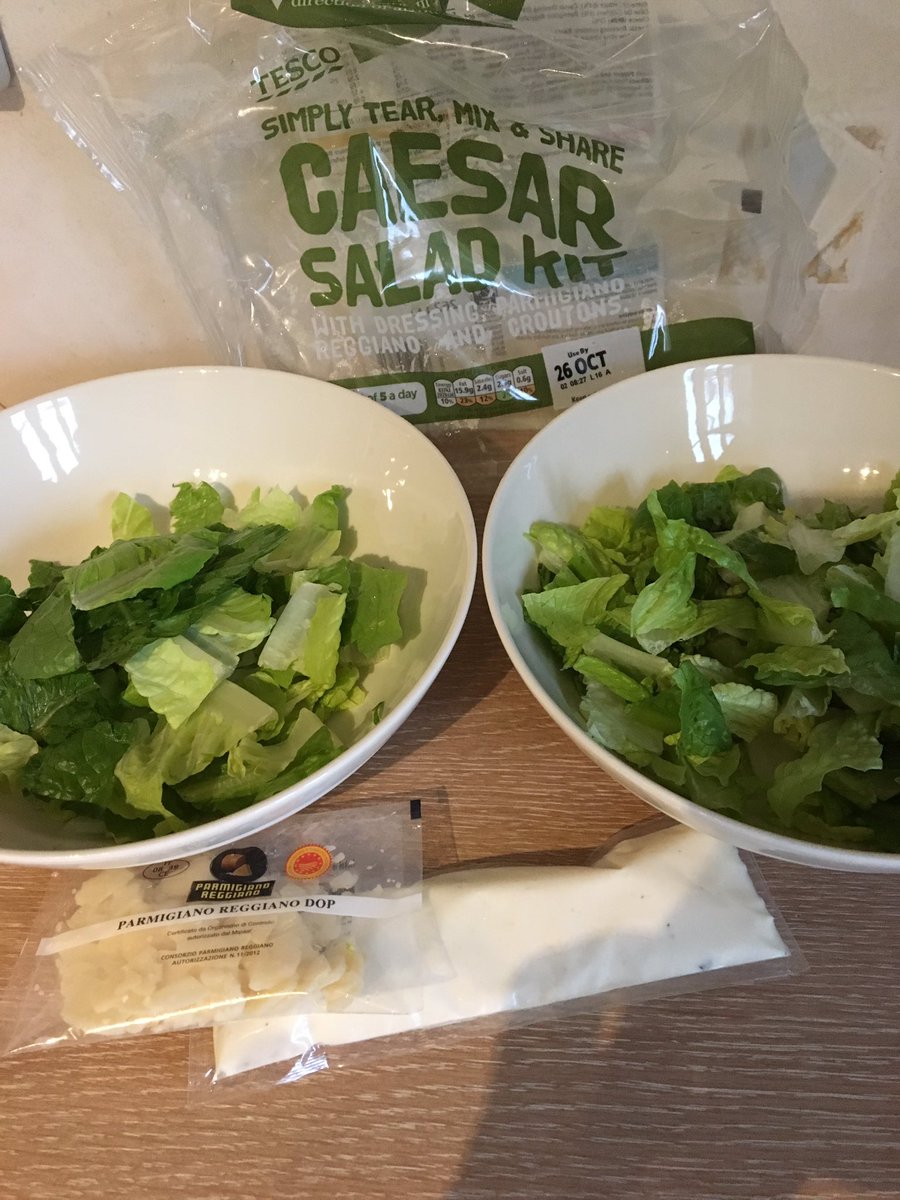 mkillen04's tweet photo. Feeling disappointed @Tesco where are the croutons which are promised on the pack #feelingshortchanged https://t.co/VT9TgkMurV