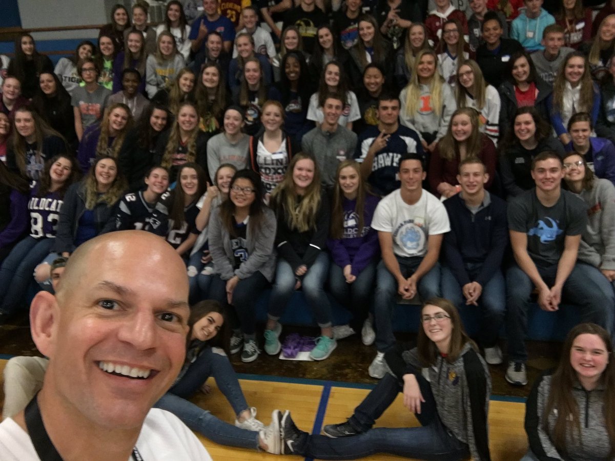 HearTedTalk's tweet photo. Great group of officers at @Prairie8stuco!.  Thanks for the opportunity to work with all of you!  #IFeelGreat https://t.co/6hEp64SZMs