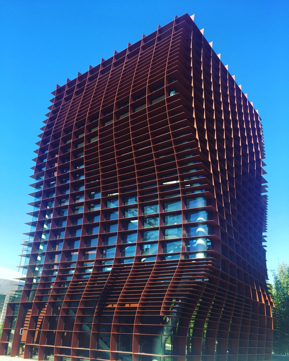richolaya's tweet photo. Excited to be in LA for the week attending #ULIFALL and checking out some cool architecture https://t.co/b8Vl9MlOm0