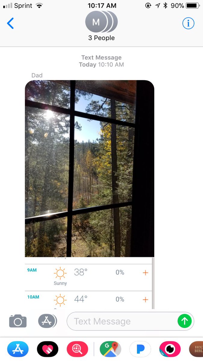jordan_lamb99's tweet photo. When my parents send me pictures when they’re on vacation😭 https://t.co/qEJ2NIQDPh