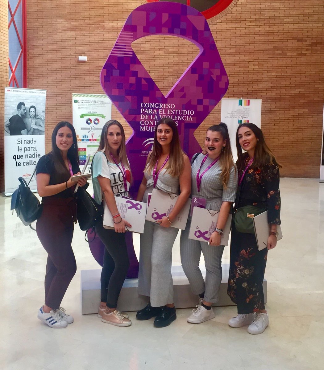 ascbengabirol's tweet photo. Nuestras alumnas de igualdad de género, disfrutando, aprendiendo,... soñando con un mundo sin violencia. https://t.co/cwiSj6s4u3