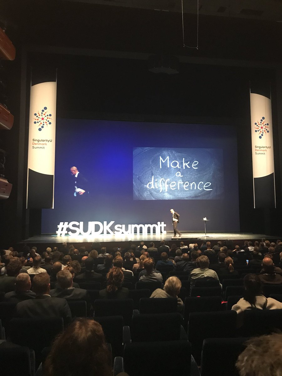 Ramitweets's tweet photo. Huikeat kaksi päivää innostavien, alansa huippujen johdolla #SUDKsummit. Seuraava Singularity University Summit Tukholmassa Lokakuu 2018! https://t.co/EMiUnEZE5w