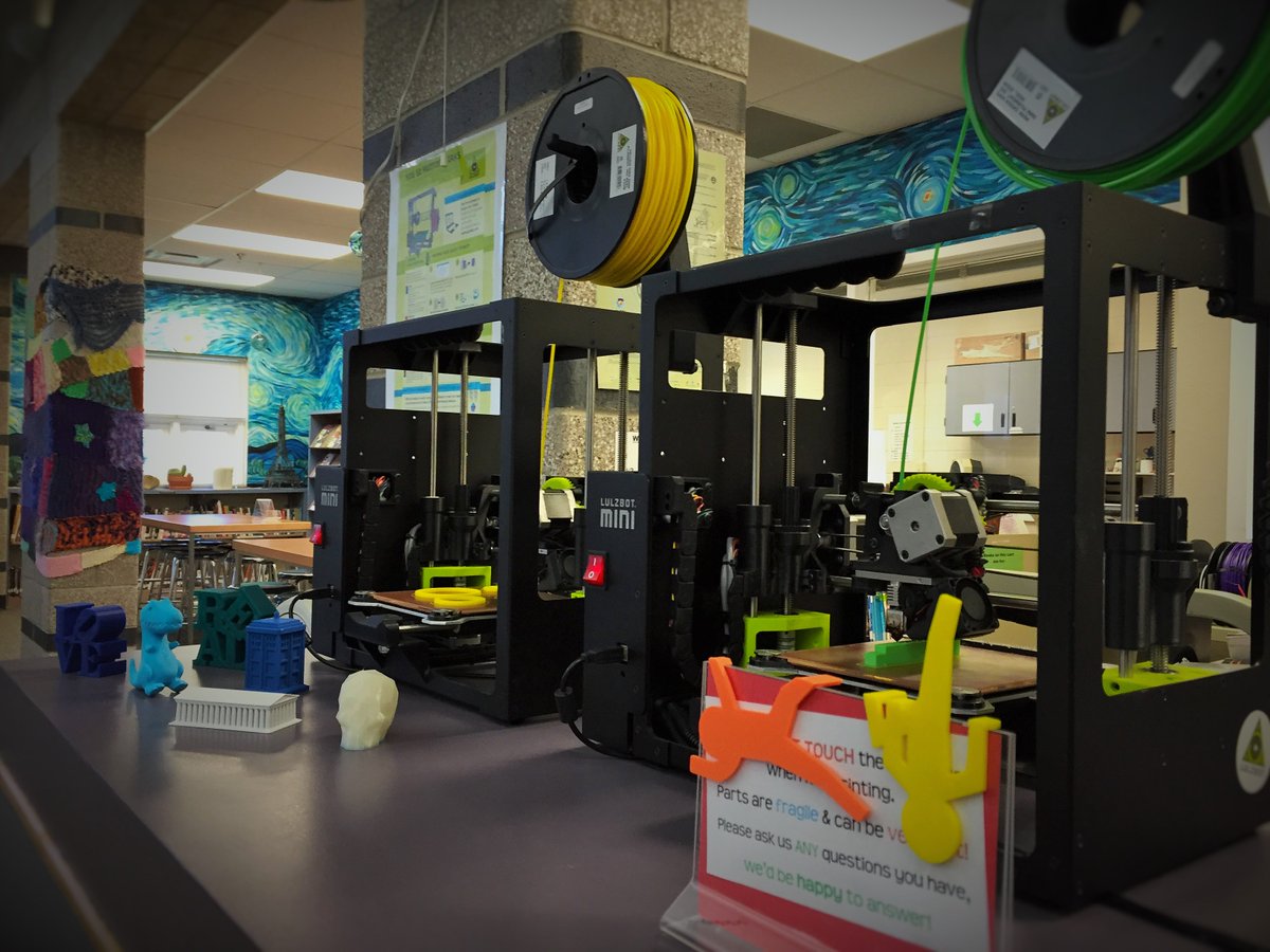 WebberMS's tweet photo. Stop by our Maker space today! #GlobalMakerDay #WebberMakes #PSDproud @lulzbot3D https://t.co/Kb5SSUZqEE