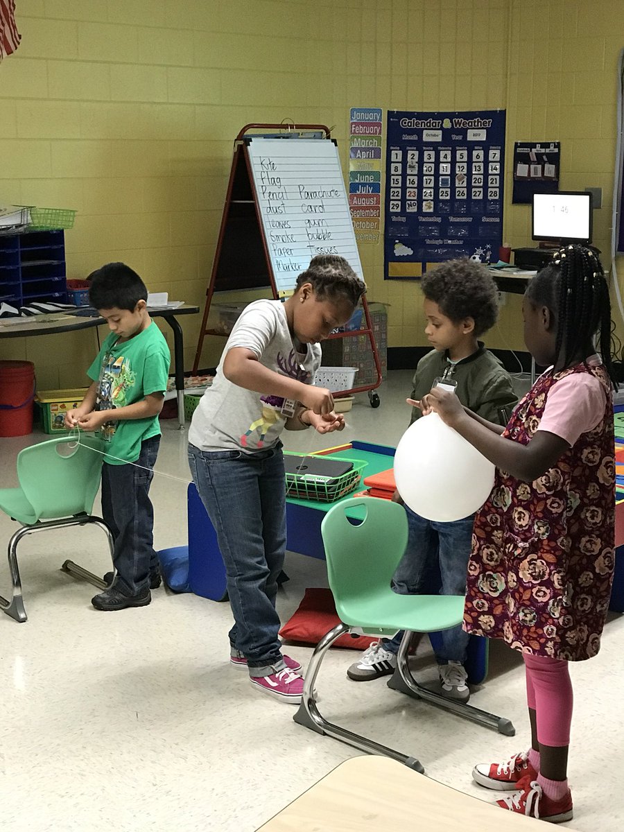 matthews1class's tweet photo. Using the force of air to move the balloon across the string. #forcesandmotion #sciencelab #DJVCMS https://t.co/amn23cLchL