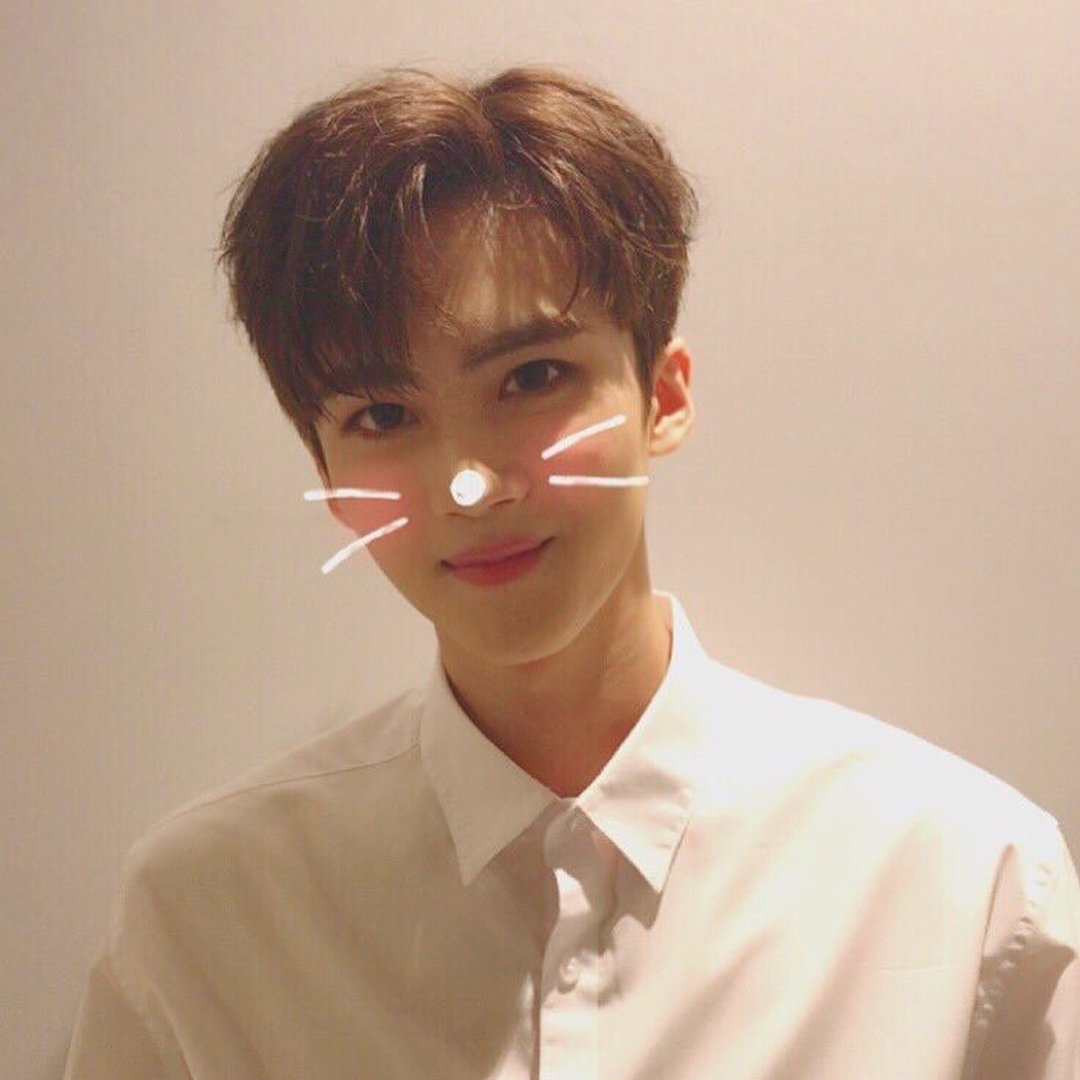 baekino's tweet photo. Happy birthday yanan ❤

#PENTAGON 
#prince_yanan_day
#YanAn https://t.co/Edelws7nfq
