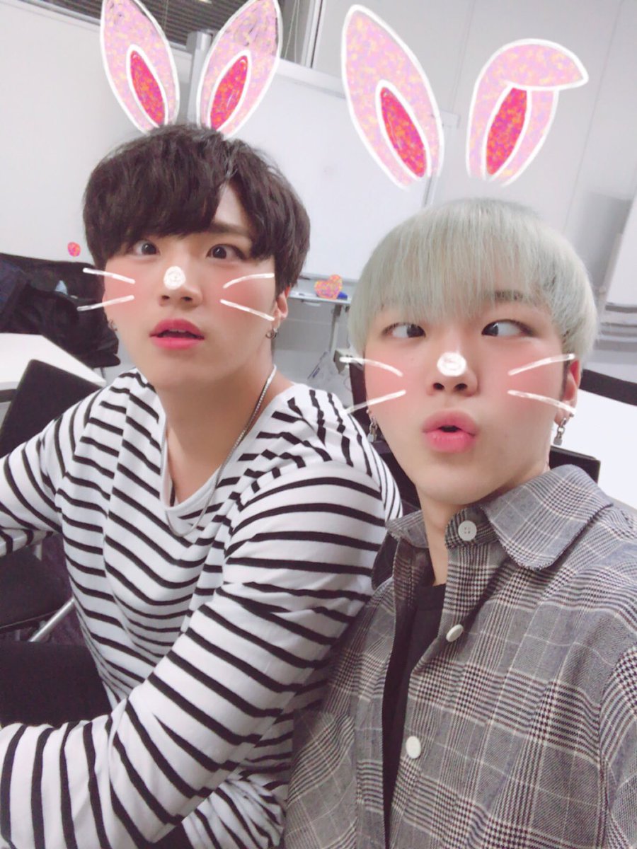 97__yu__s's tweet photo. 태유랑~ㅇ.ㅇ😳 https://t.co/eduPJ30NNg