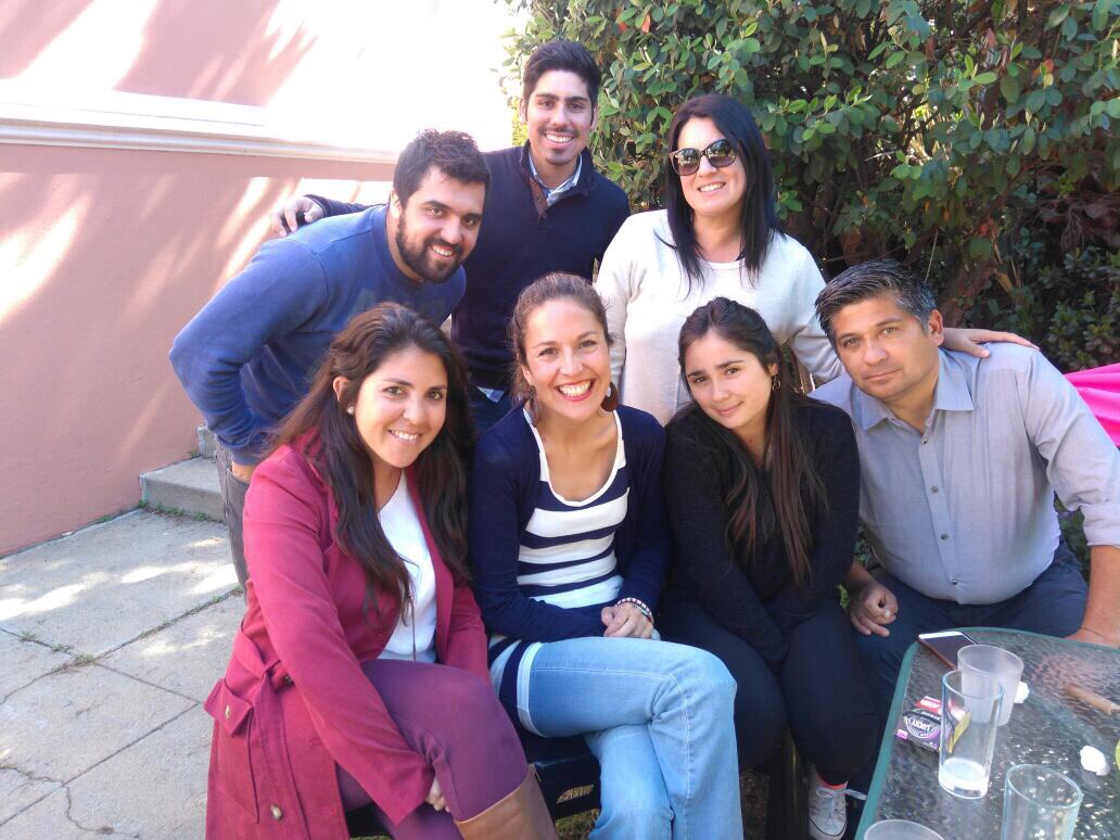 cotequintana's tweet photo. Somos un gran equipo, una familia que está en las buenas y en las malas #TvnImporta https://t.co/FEAHbDEOMk