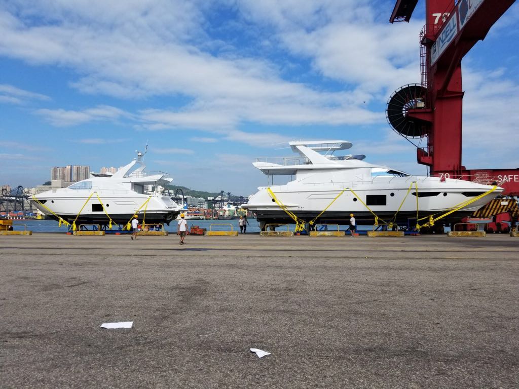 AzimutYachtsHK's tweet photo. Two sisters had arrived. #Azimut50 with the new galley up layout will soon become a new #star cruising in #Asian waters along with #Azimut72 https://t.co/sagwOJUTL0