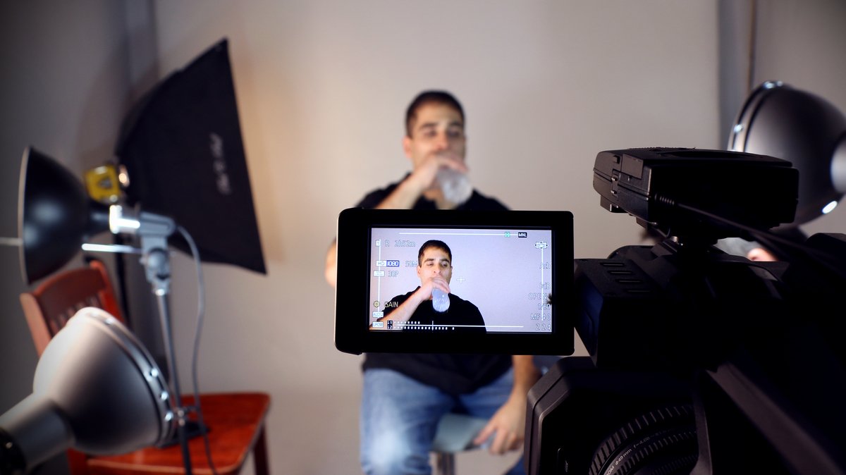 Behind the scenes pictures of our interview from last week featuring <a href="/jimmy_crypto/">James Gonzalez</a> 

#behindthescenes #blockchain #crypto #waterloo