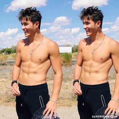 teamjessrielph's tweet photo. happy birthday to the guy who never fails to put a smile on my face @GabrielConte we love u sm! 🎉 Godbless you, all da luv from us CONTEAM!✨ https://t.co/bP2RsOR9Sz
