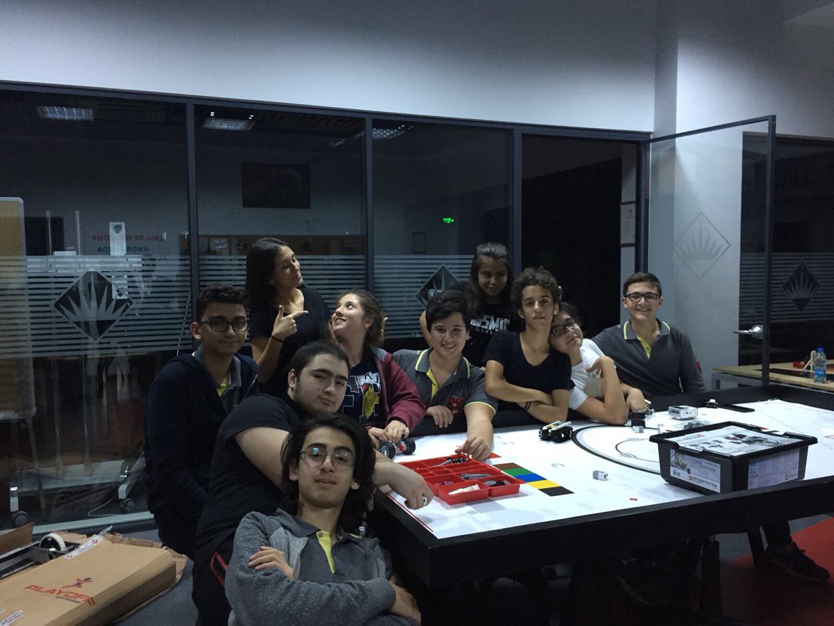 FLL çalışmalarımız hız kesmeden devam ediyor. 🤖 #bkegitek