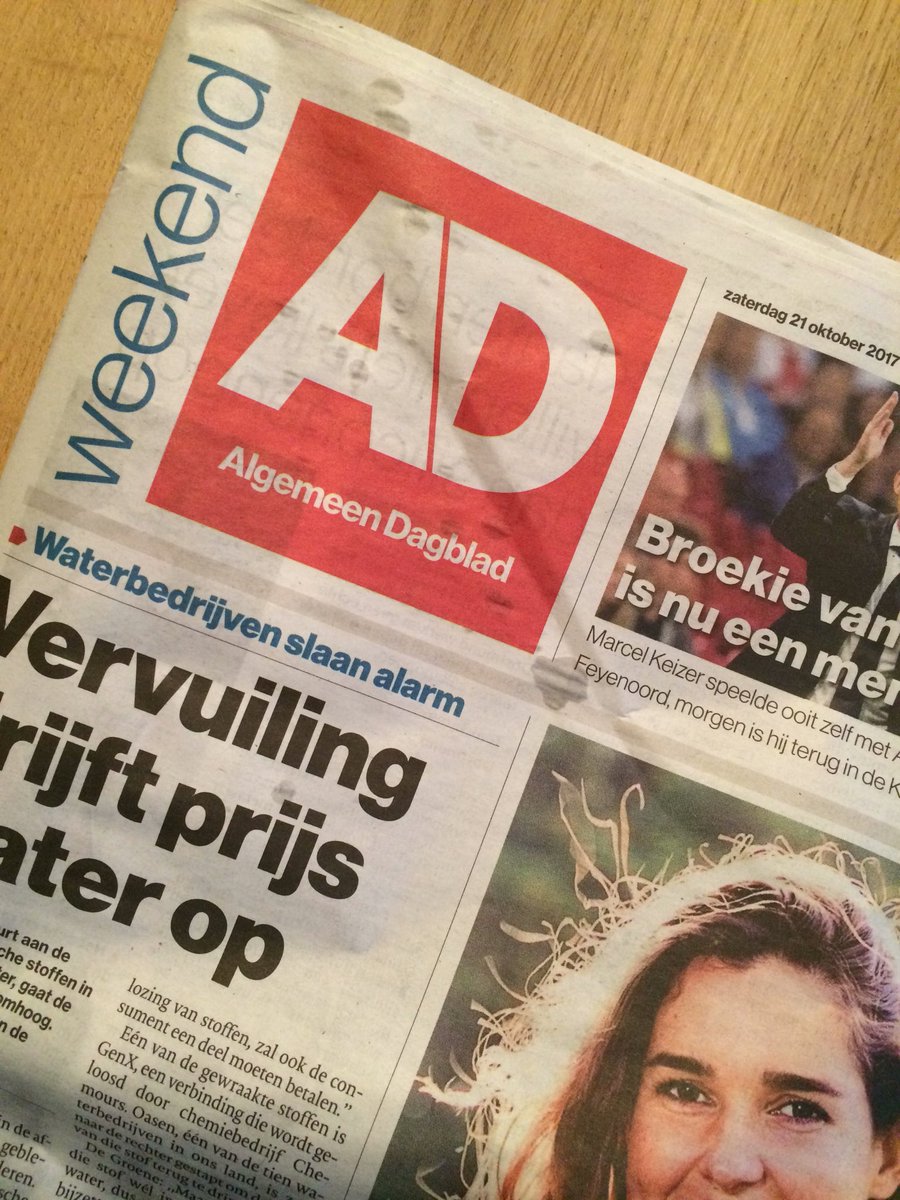Kimdejong's tweet image. Zijn jullie altijd zo bij de tijd @ADnl? Krant van zaterdag nu ‘al’ in de bus. #fail #achterhaald #nuhoefthetnietmeer