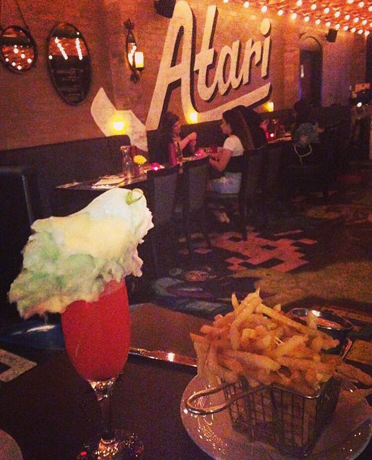 Atari_Ottawa's tweet photo. Truffle fries &amp; cotton candy drinks is what life is all about 🍟🍬🍹
Ladies, join us tonight for #ladiesnight 👯 #bywardmarketottawa https://t.co/VwNh5Z6FOr