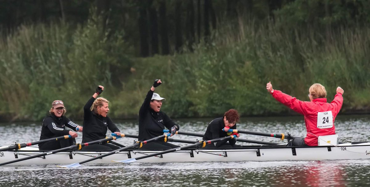 moordregatta's tweet photo. Bedrijvenroeien!
Wil je komend jaar met het lustrum ook met je collega's in de boot? @rv_tor  Stuur ff een bericht @Roeibond https://t.co/9l5ux0soKP
