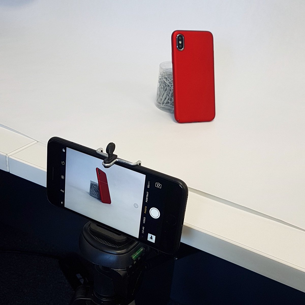 LuxArmorCases's tweet photo. Creativity is intelligence having fun- Albert Einstein 
#Behindthescenes #TuesdayThoughts #creativity #thoughtoftheday https://t.co/0roRmVyjuZ
