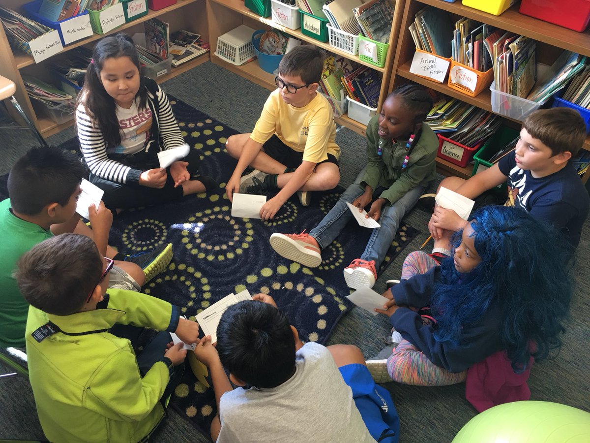 simo_mrs's tweet photo. We’re going to make audiobooks, but first we practice in our fluency groups 📕🎤🎬 #readingfluently #AESOWLTHEWAY https://t.co/k92dHfcnix