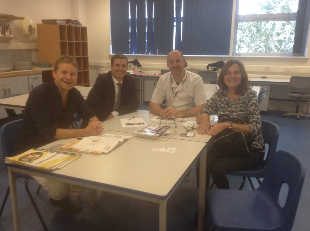 ML1plus2's tweet photo. Delegates - Académie Montpelier observing vocational courses at Dalkeith HS with Richard Tallaron LFEE and David Robertson PT Home Economics https://t.co/FavpqySx64