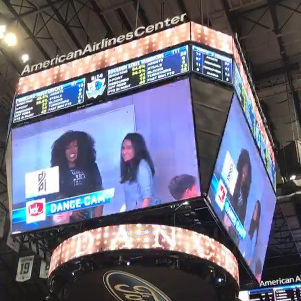 theivywinfrey's tweet photo. You thought 🤔🤣 #PoizonsPosse #DanceCam #MFFL #Dirk20 #ThatGirlIs #ABCBBD #90sBaby #JumbotronLife  @dallasmavs https://t.co/oTvq9H628o https://t.co/KNjXyqTQue