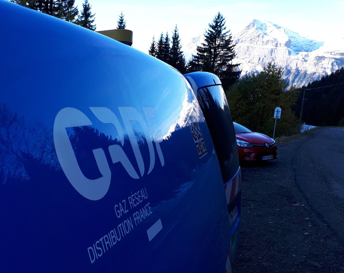 #GRDF On est là #DTI #CRIGEN GRDFRAB merci pour cette journée très intéressante à Arches test un rob télécommandė <a href="/VigierPascal/">pascal Vigier</a> <a href="/ardouin_pha/">Philippe ARDOUIN</a>