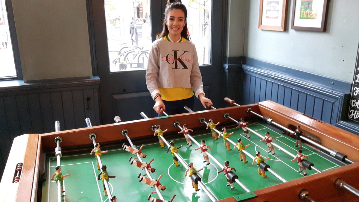 The table football at Worlds End pub in Finsbury Park has green&amp;yellow v red&amp;white! Just played out the match - City win 4-3!