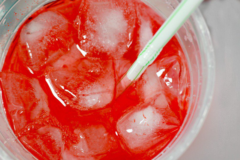 MomThirty's tweet photo. Find out how I am curbing my hunger without pills! Plus you can enter the #giveaway https://t.co/lBmVvi8tN7 #weghtloss #diet #water #ad https://t.co/dqphBAeGXr