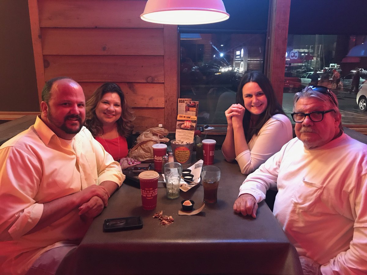 Ky Innocence Proj team takes client to dinner after his release after decade in prison for crime he didn't commit. dpa.ky.gov/News-and-Publi…