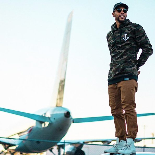 EASTCOASTLIFEST's tweet photo. RETWEET or Reply back your hometown to win a camo hoodie &amp; hat!!

Limited Edition Camo Tall Hoodies Now online ⚓️ https://t.co/0JxJ8OuLI1 https://t.co/huCTwiYrdf