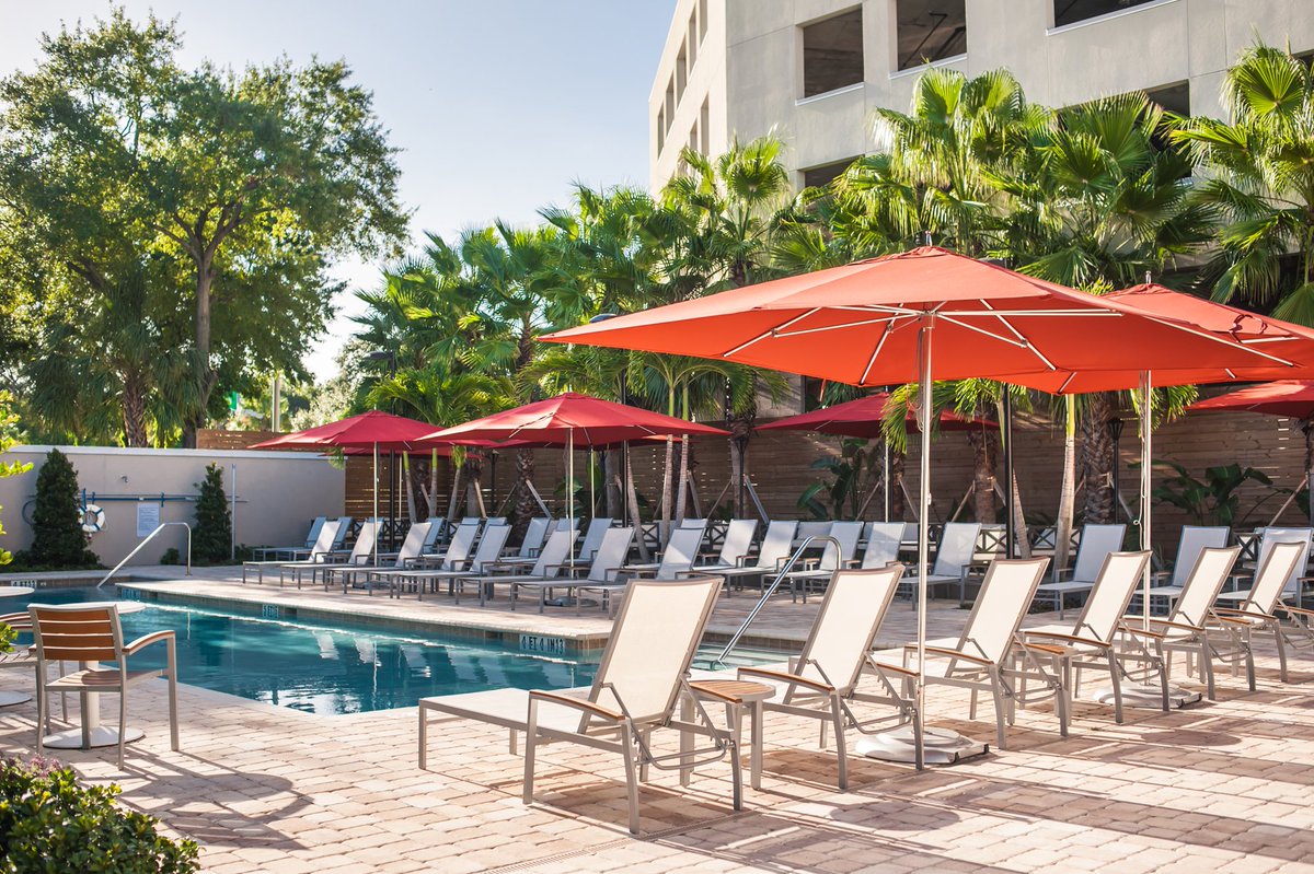 CoastBikes's tweet photo. Need some you time? Enter to win a staycation @EpicureanHotel with brunch for two at Elevage. https://t.co/ejFRs5Vxyx #FallInLoveWithBiking https://t.co/qbOCiUSJxt