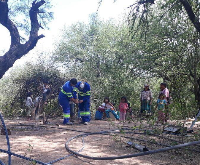 AguasdelNorteok's tweet photo. Brindamos asistencia técnica en Misión La Esperanza, Santa Victoria Este, para resolver el suministro de agua para las familias de la zona. https://t.co/QFTuB3b5MZ