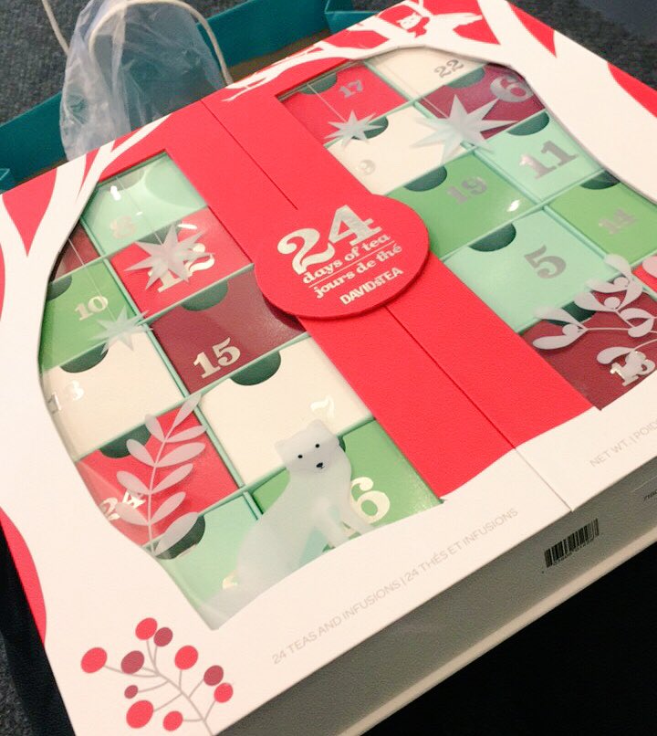 DittaSara's tweet photo. Almost definitely won’t be able to wait more than a month to open this up @DAVIDsTEA #24daysoftea https://t.co/QkkNp8pztu