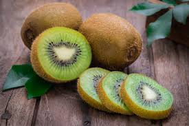 fruitlots's tweet photo. il est bon mon #kiwi 🥝
 il est #produit #cultivé #récolté #EnFrance
#Fruits
🍍🍏🍎🍓🍇🍈🍒🍊
#Légumes 
🥕🍆🌶️🥒🥑🍅🥔🥦
https://t.co/4pvG6PZ0z2 https://t.co/LS71Ee9jk3