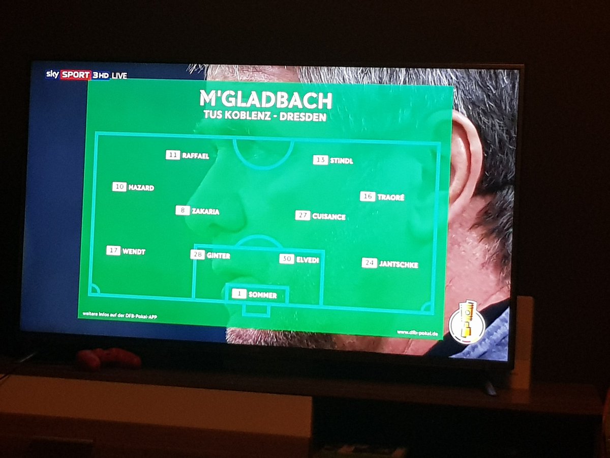 Sehen Sie jetzt live bei #Sky - #tuskoblenz gegen #dresden. Heimrecht hat #Gladbach. Bin gespannt wer weiter kommt #F95BMG