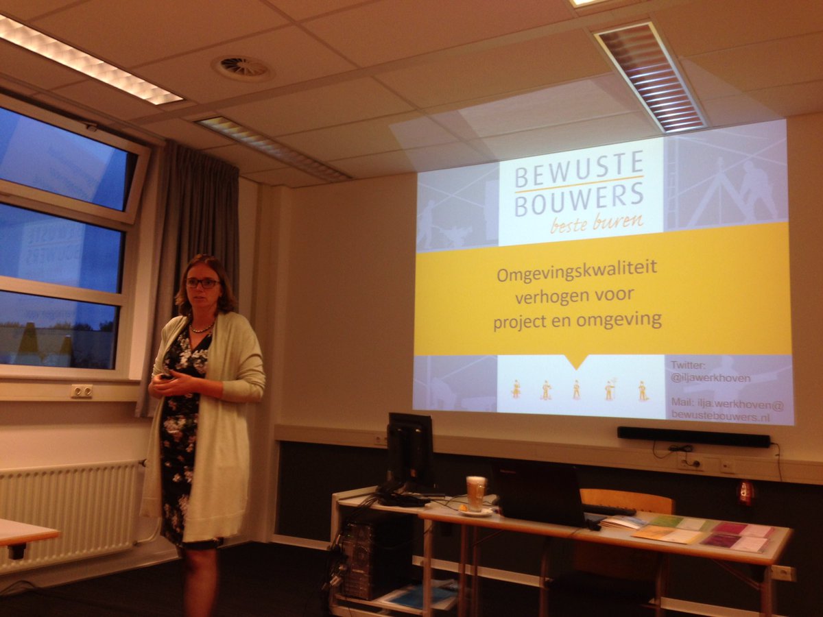 thenewbuilders's tweet photo. @IljaWerkhoven van @bewustebouwers gaat verder op frequentie Bewustwording op bouwplaatsen. #socialeinnovatie #cultivering #imagoverbetering https://t.co/Cz3laVWwOk